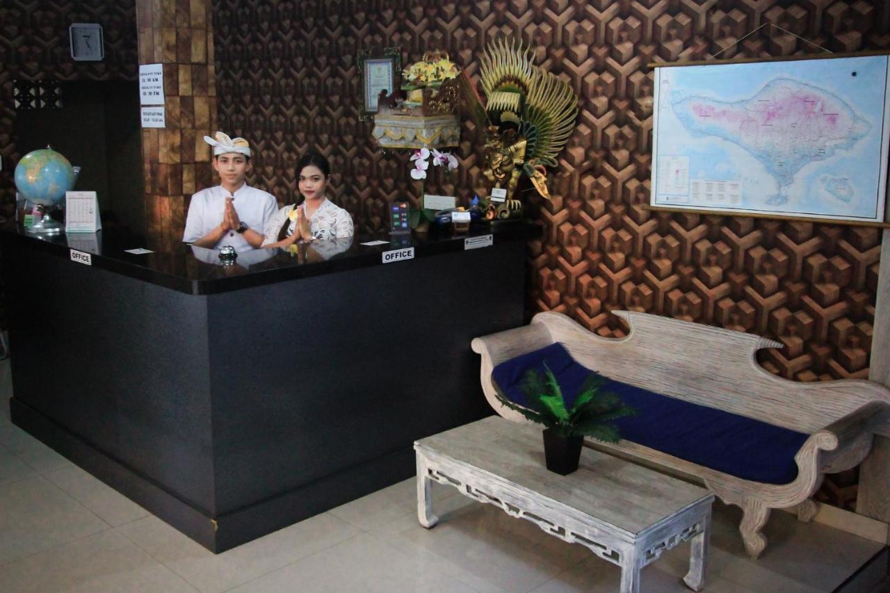 Hotel Lumbung Sari Legian Екстер'єр фото