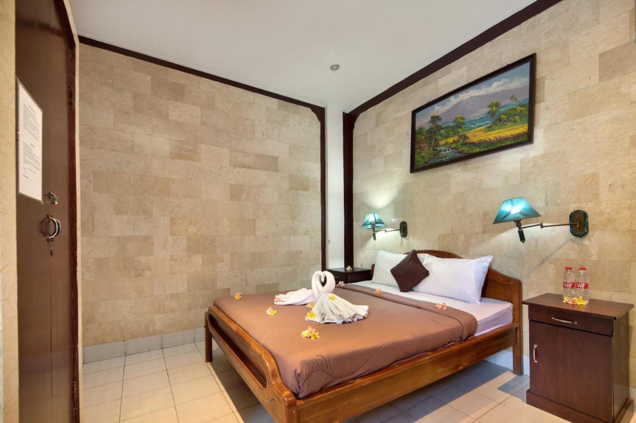 Hotel Lumbung Sari Legian Екстер'єр фото
