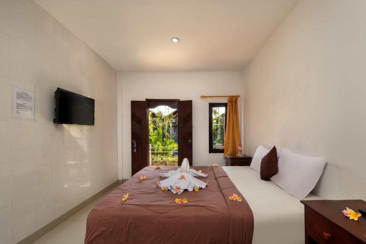 Hotel Lumbung Sari Legian Екстер'єр фото
