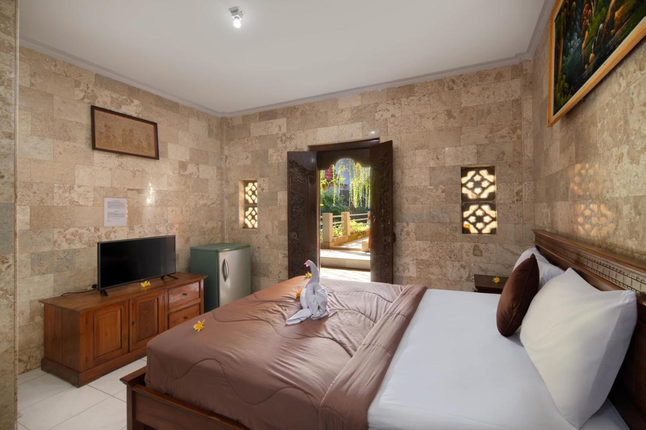 Hotel Lumbung Sari Legian Екстер'єр фото