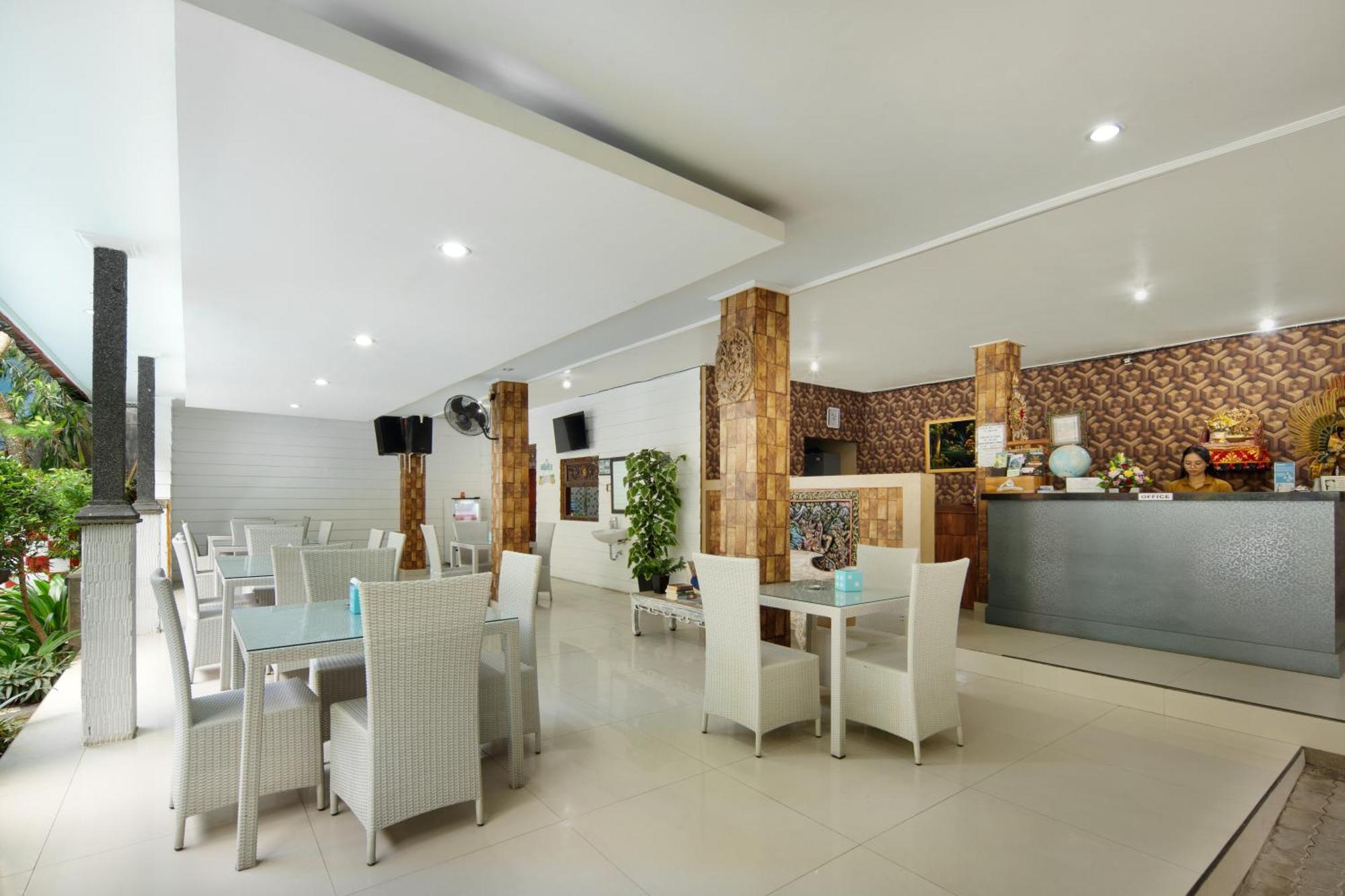 Hotel Lumbung Sari Legian Екстер'єр фото