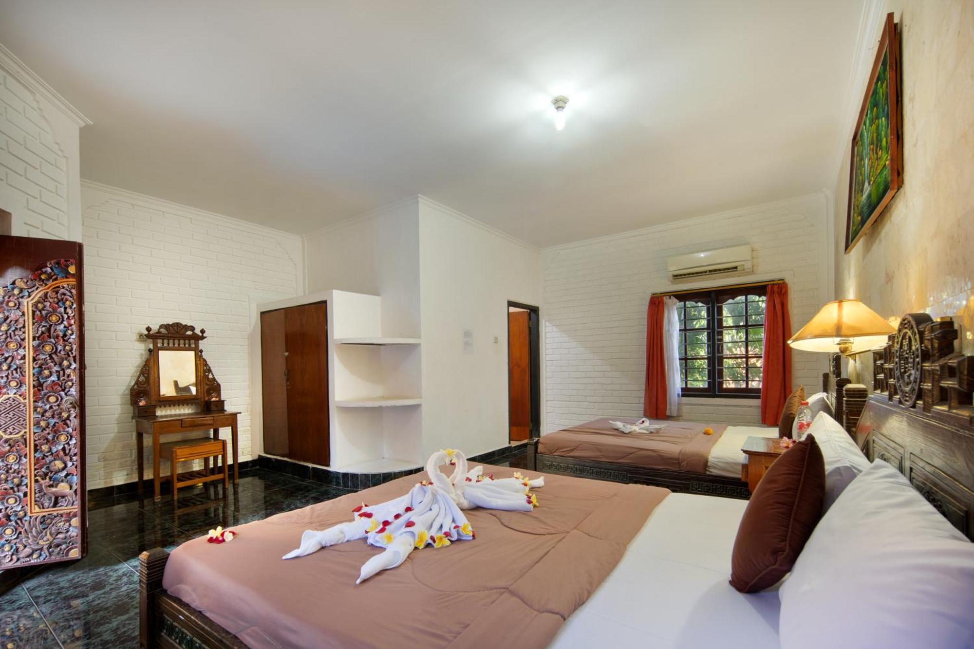 Hotel Lumbung Sari Legian Екстер'єр фото
